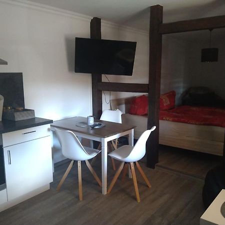 Haus No. 5A Apartment Демин Екстериор снимка